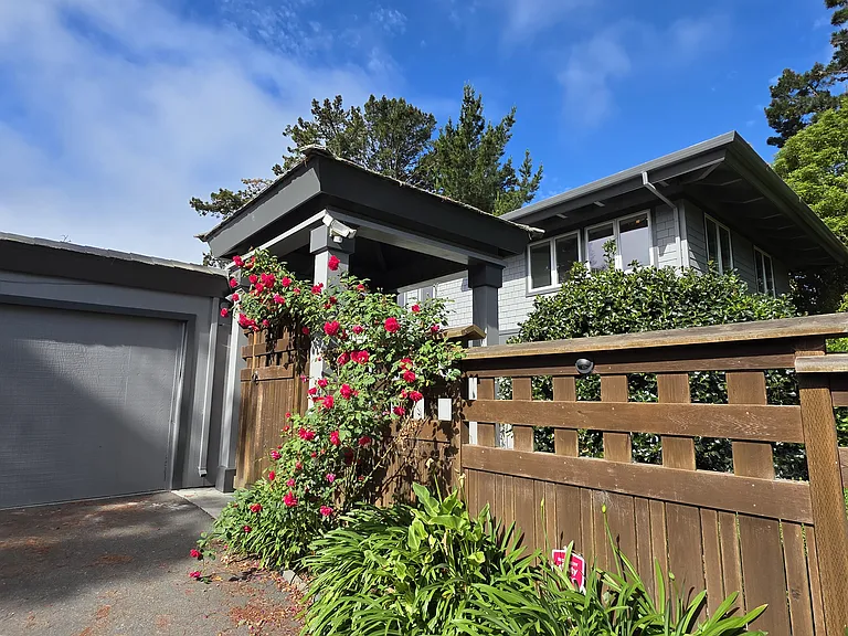 118 Hacienda Dr — Photo 88