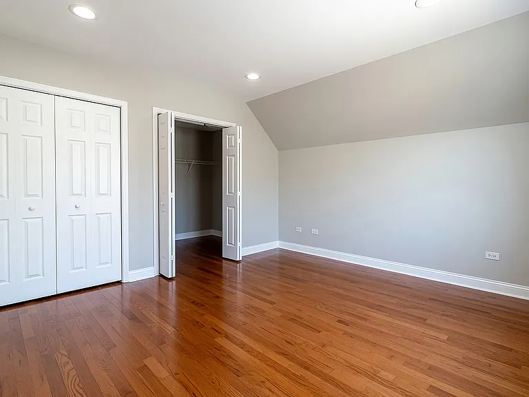 3627 W Oakdale Ave #2F — Photo 6