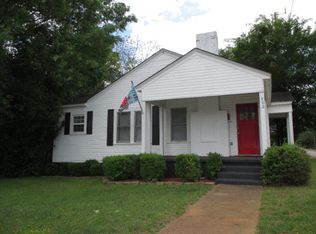 502 E Park Ave, Palestine, TX 75801