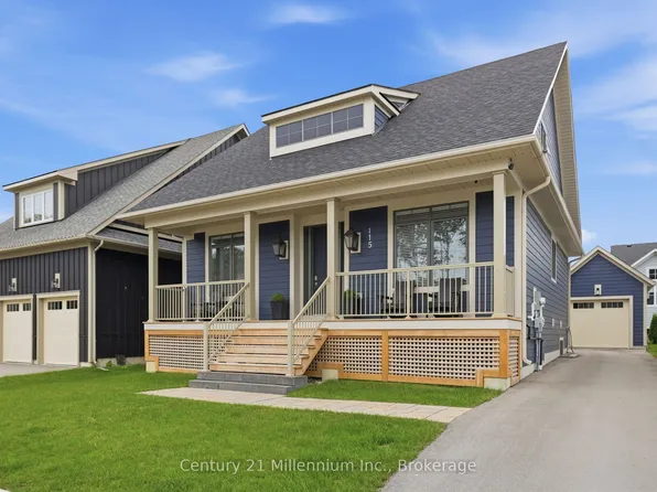 115 Courtland St, The Blue Mountains, ON L9Y 5L8