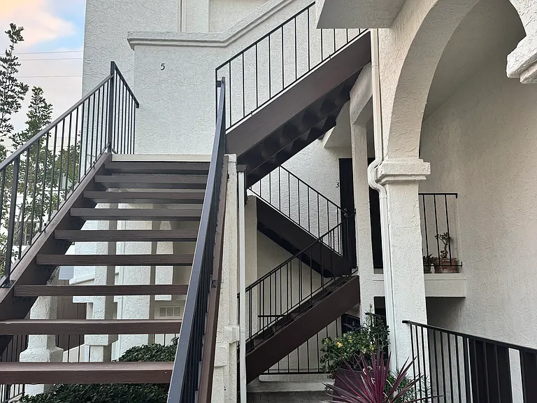 703 Agate St #4 — Photo 9