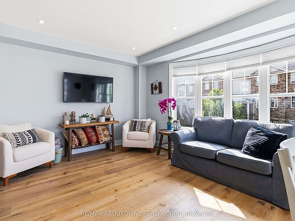 5th image of 2228 Jillian Ln