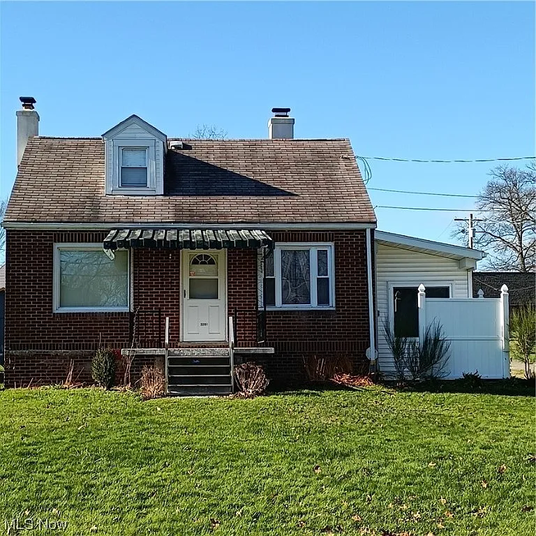 2201 Harmon Ave photo 1
