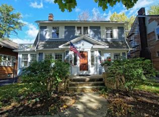 3027 E Derbyshire Rd, Cleveland Heights, OH