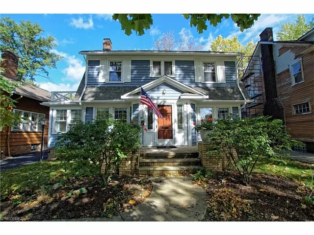 3027 E Derbyshire Rd photo 1