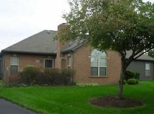 2520 Trotterslane Dr, Columbus, OH 43235