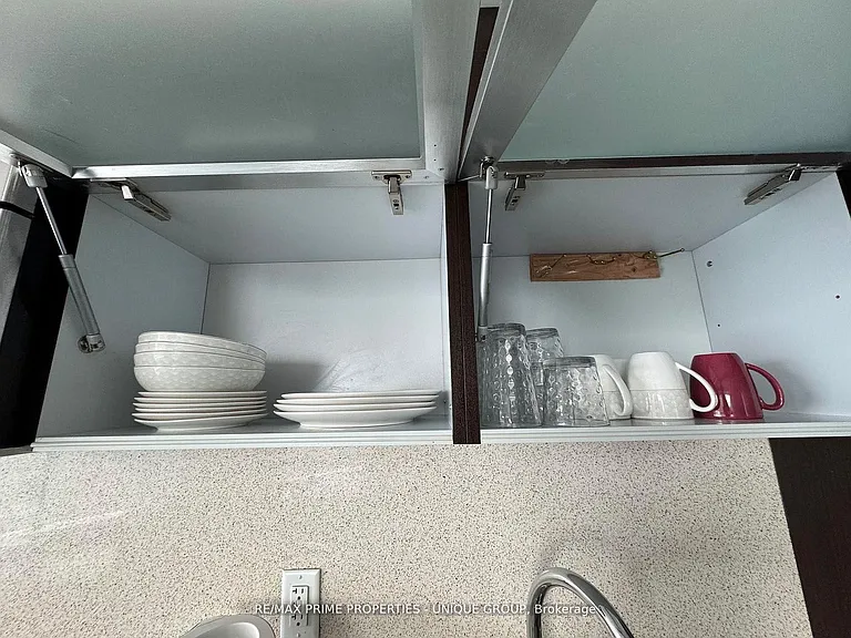 386 Yonge St #5316 — Photo 17