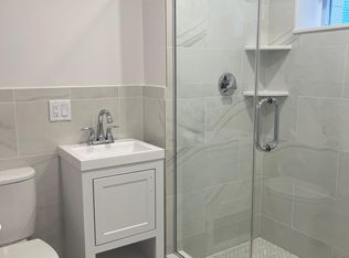 34 Parmenter St APT 2, Boston, MA 02113