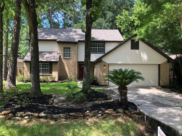 8 Hickory Oak Dr, Spring, TX 77381