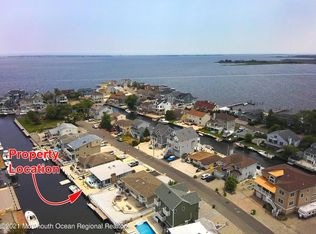 336 Silver Lagoon Dr, Toms River, NJ 08753