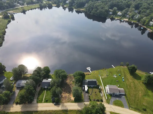 70 Georgetown Drive #70, Barnstead, NH 03225