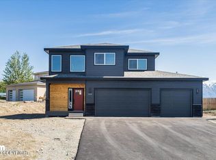 2231 S Crown View Cir, Palmer, AK 99645