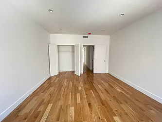 Rented by Best Apartments North Inc