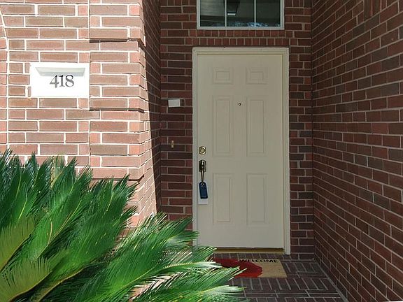 3rd image of 418 Roans Prarie Ln