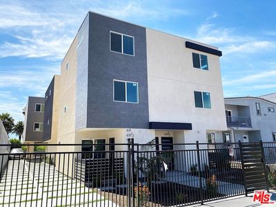 633 N Normandie Ave, Los Angeles, CA, 90004