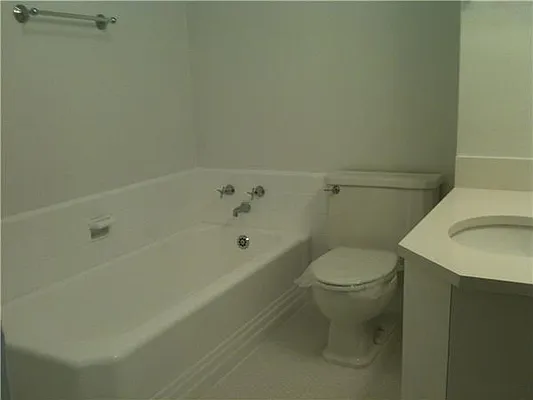 Rented by essential NEW YORK Real Estate | media 20