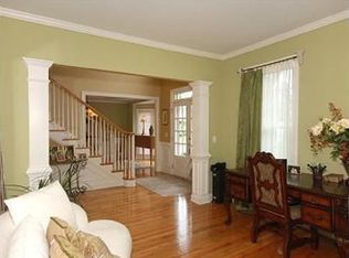 3543 Crown Peak Ct, Suwanee, GA 30024