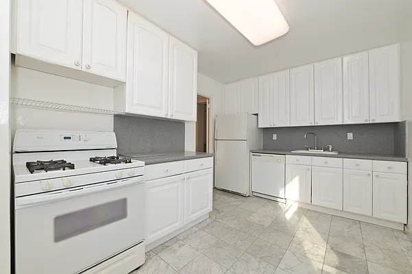 Sold by Brown Harris Stevens Forest Hills LLC | media 40