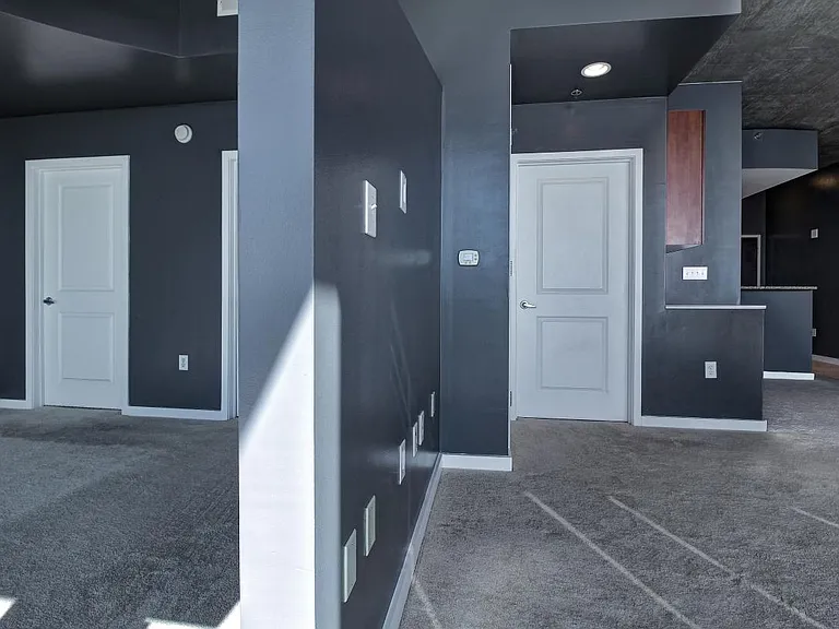 3324 Peachtree Rd NE #2210 — Photo 11