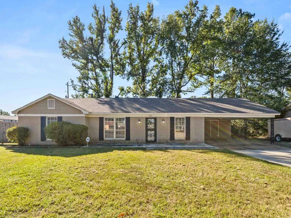 3122 Pebble Beach Cv, Memphis, TN 38115