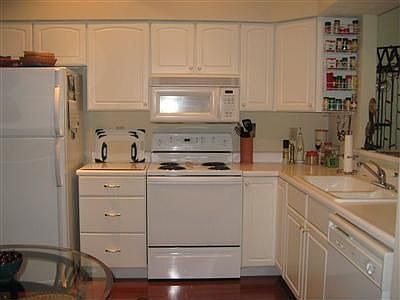 4th image of 1127 Evergreen Park Ct