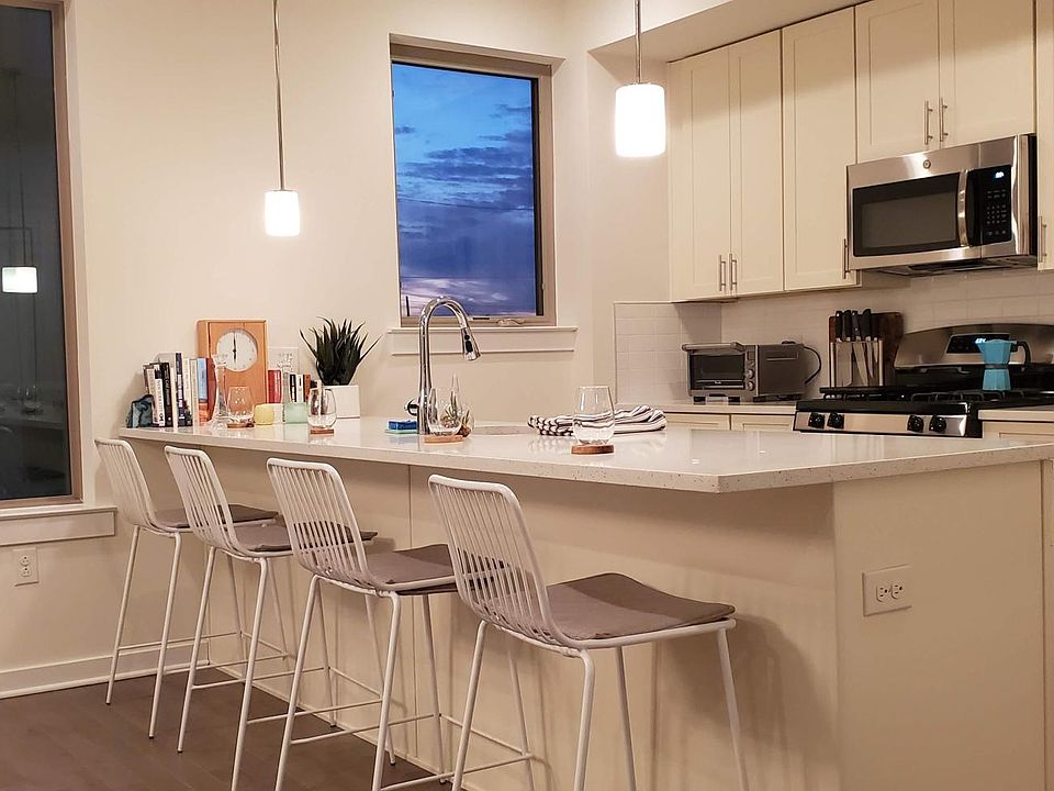 1st image of 2103 E Lehigh Ave #41