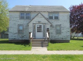 907 8th St SE, Austin, MN 55912