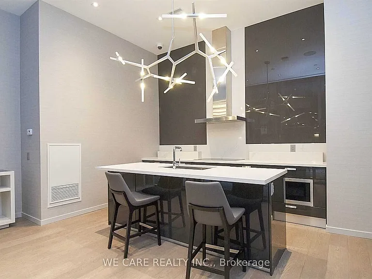 42 Charles St E #1503 — Photo 10