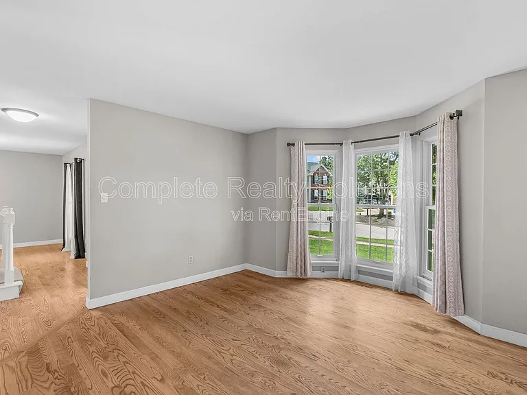 16610 Green Needle Ct — Photo 9