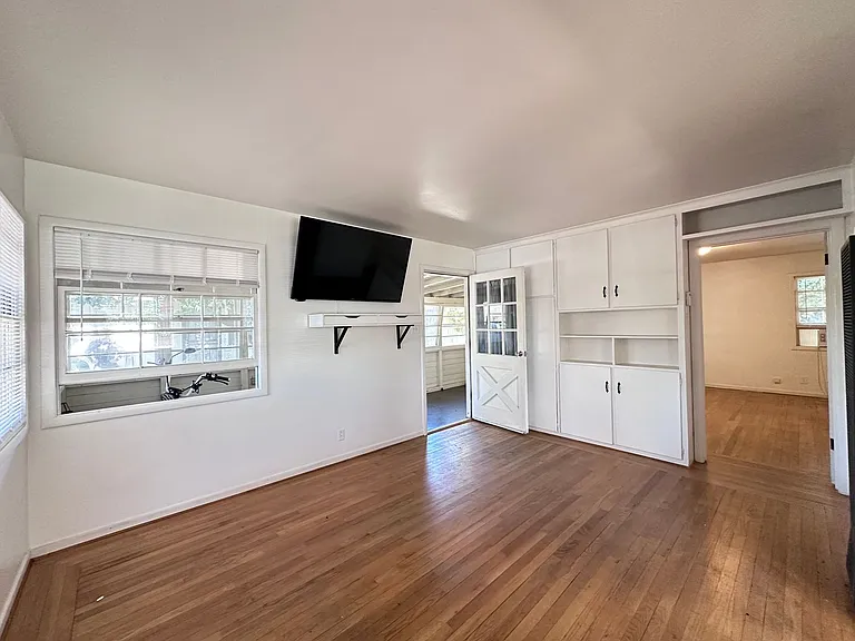 610 William St #A — Photo 4