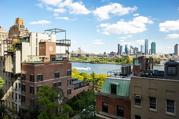 Sold by Compass | media 16