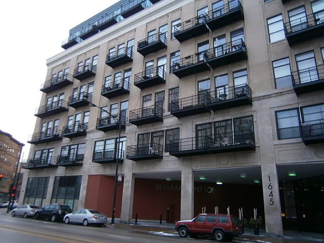 1st image of 1645 W Ogden Ave Unit 640