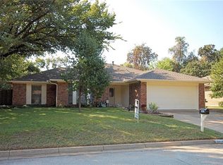 3410 Hialeah Dr, Arlington, TX 76017