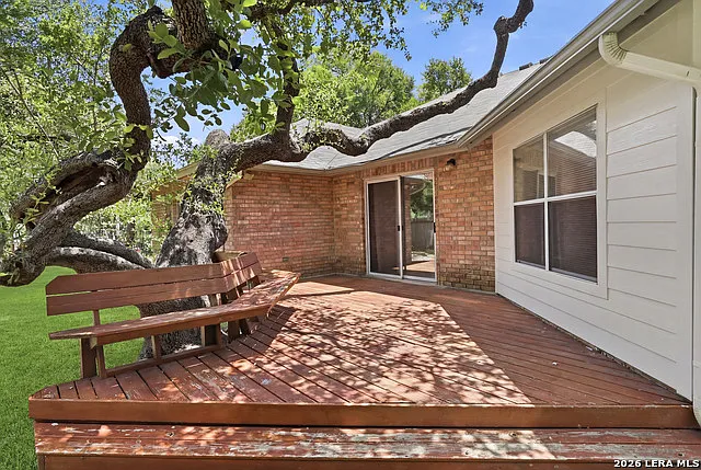 2254 Indian Meadows Dr — Photo 30