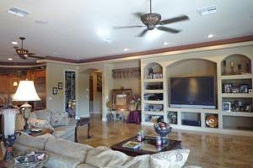 4th image of 2703 E Nolan Pl