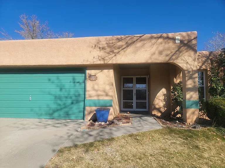 717 Fennel Ct SE — Photo 37