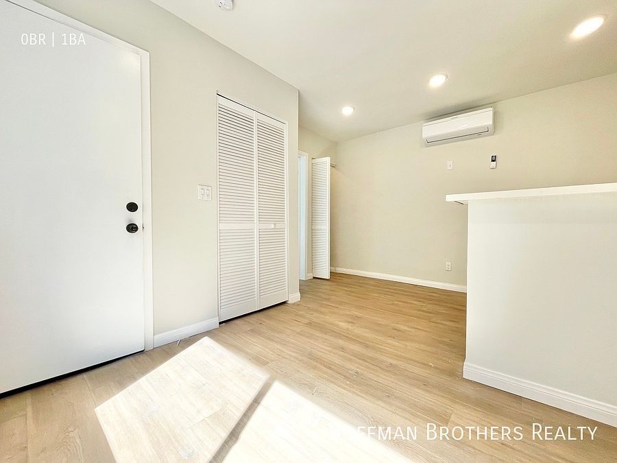 2nd image of 3740 Westwood Blvd #8