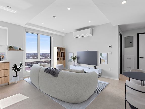 2nd image of 13277 Metropolitan Ave #8G