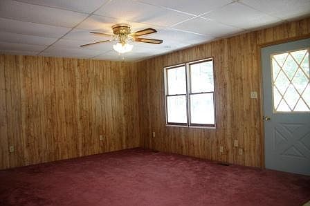 3rd image of 201 Iroquois Ave