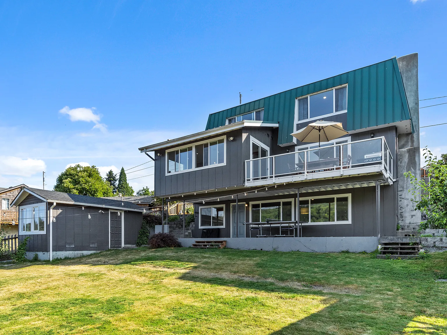 23970 N Westview Rd — Photo 3