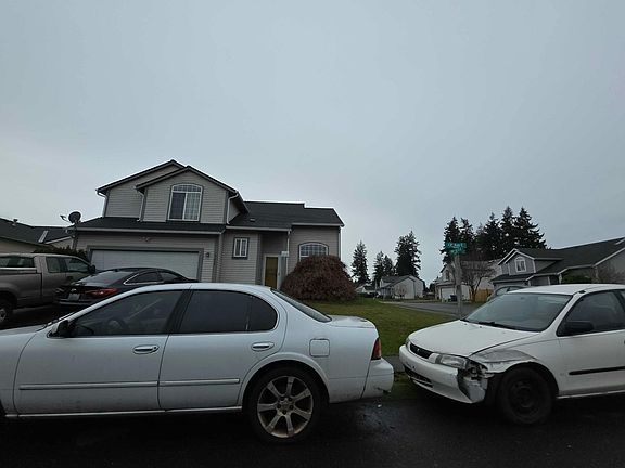 5th image of 19606 13th Ave E