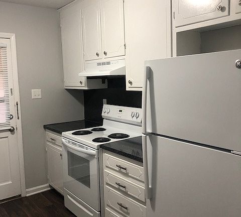 4th image of 115 Rainbow Ct #115