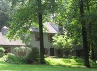 565 Blue Lake Rd, Denver, PA 17517