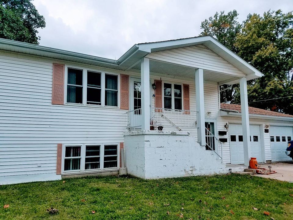 206 S Jackson St, Rushville, IL 62681 Zillow