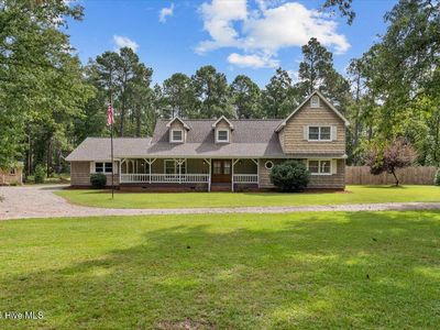 1435 E Hedgelawn Way, Southern Pines, NC, 28387