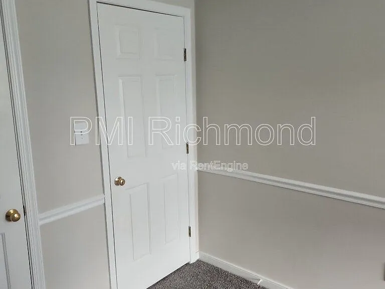 6004 Manor Park Ter — Photo 17