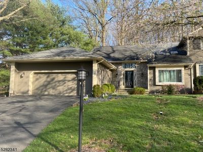 17 Hunters Cir, Lebanon, NJ, 08833