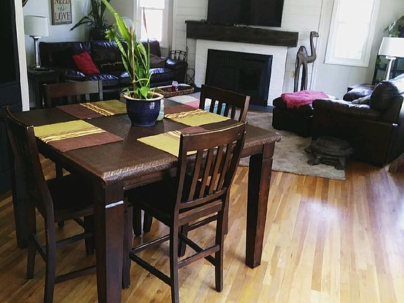 dining room/living room