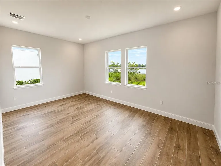 13629 McMillan Dr — Photo 12