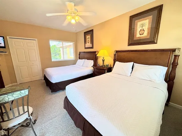 8271 Mulligan Cir, Pt Saint Lucie, FL